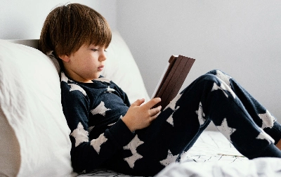 Leer en eReader ayuda a mejorar la lectura de niños y adolescentes