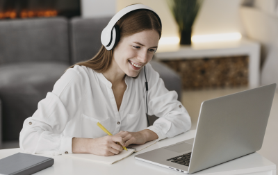 ¿Qué es el microlearning y cómo usarlo en tu estrategia de marketing?